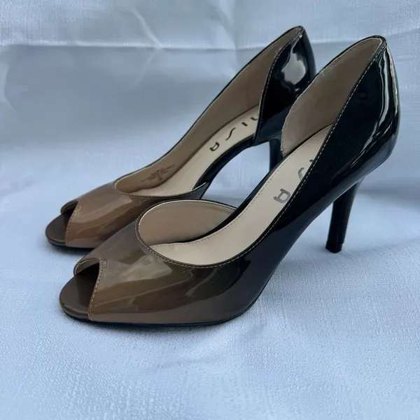 Unisa UNJUBILEE Black Brown Ombre Patent Peep Toe D'Orsay Heels Women's 7M 3.5" - Image 4