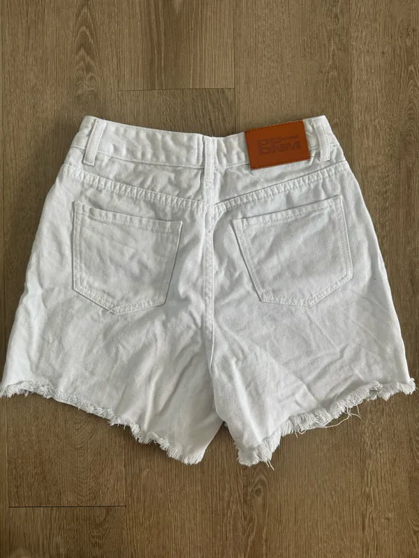Princess Polly White denim shorts - Image 2