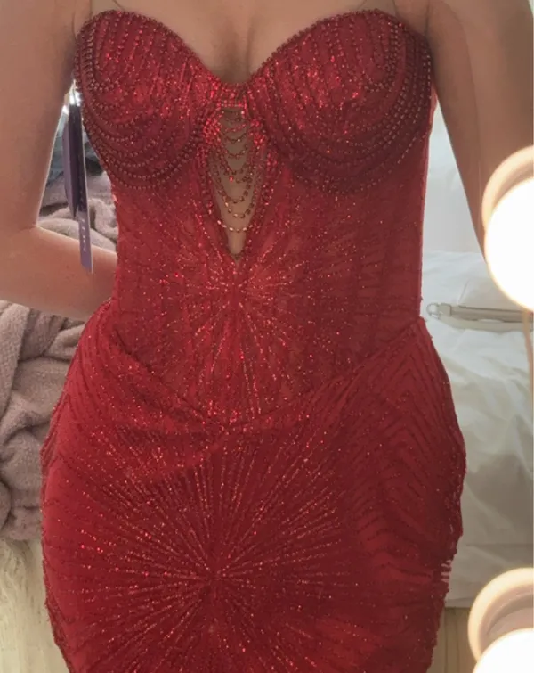 Red Prom Dress Size 2 - Image 3
