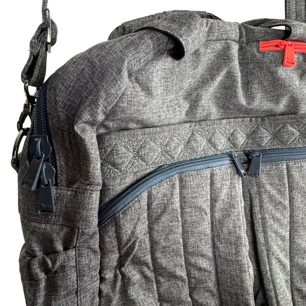 Lug Boxer Overnight Athletic Gym Bag Heather Grey Quilted Travel Shoe compartmen - Image 4