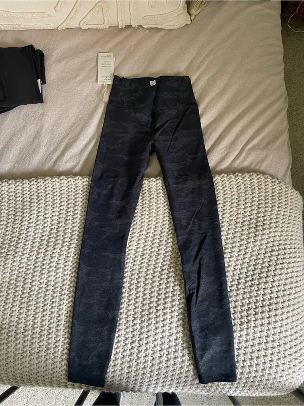 Vuori Clean Elevation Legging - Image 5