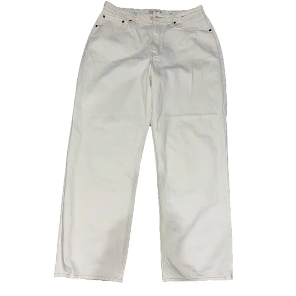Abercrombie & Fitch Curve Love The 90’s Straight Ultra High Rise White Jeans - Image 6