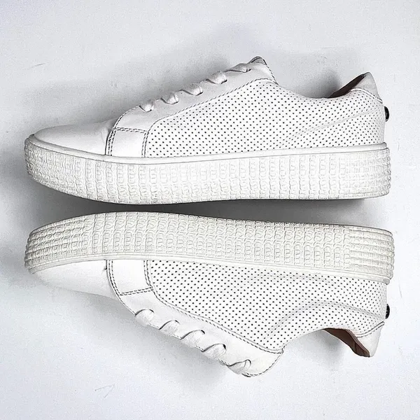 Steve Madden Toliver White Perforated Lace Up Platform Sneaker Size 8 - Image 3