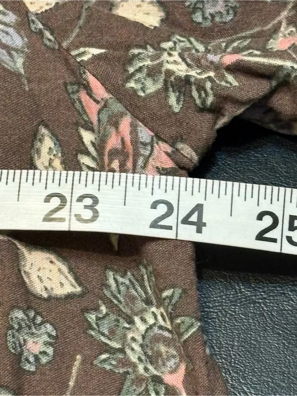 Natural Life Dara Bohemian Floral Tunic Dress in a brown & pink floral print S - Image 10