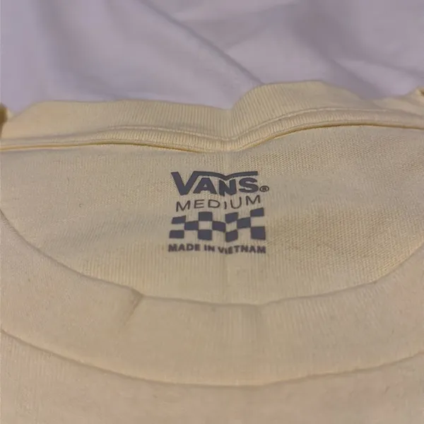 Vans shirt. Size medium. - Image 3