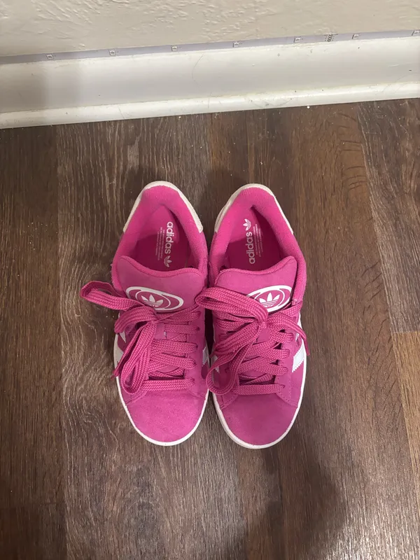 Pink Adidas Campus 00s Fuchsia - Image 3