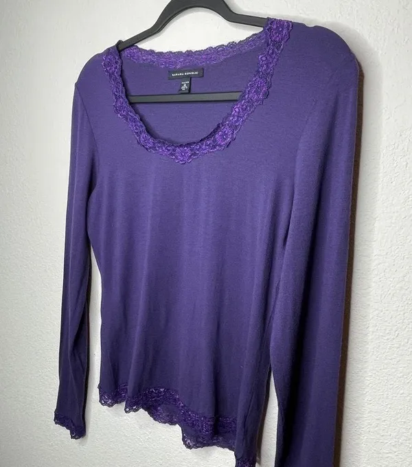 Banana‎ Republic Purple Top - Image 5