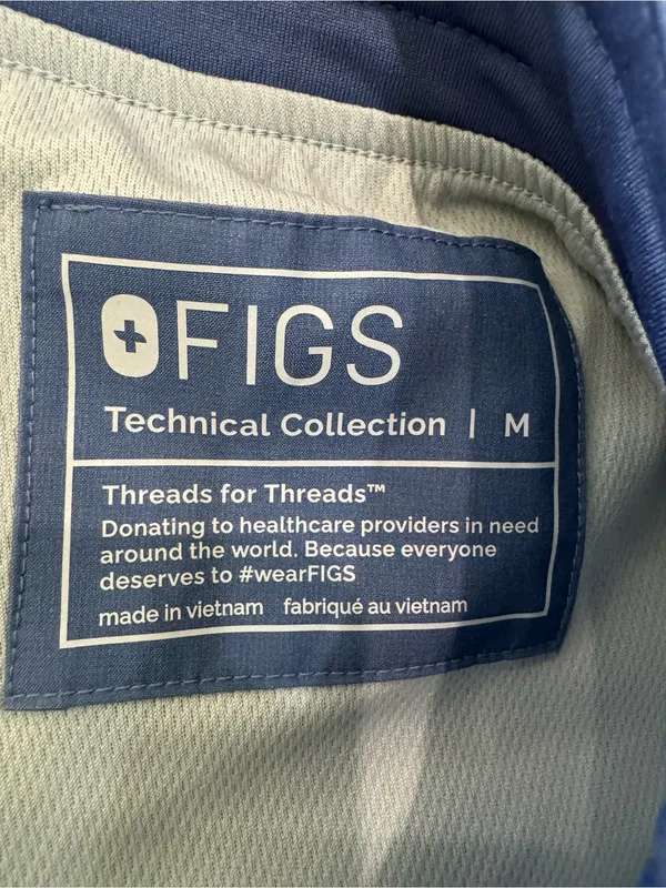 Figs Womens Blue Ombre FreeX Lined Zamora Jogger Scrub Pants size medium - Image 2