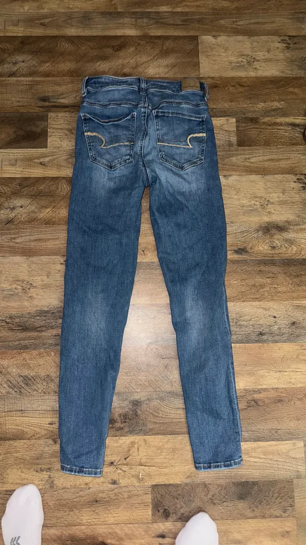 American eagle skinny jeans  - Image 2