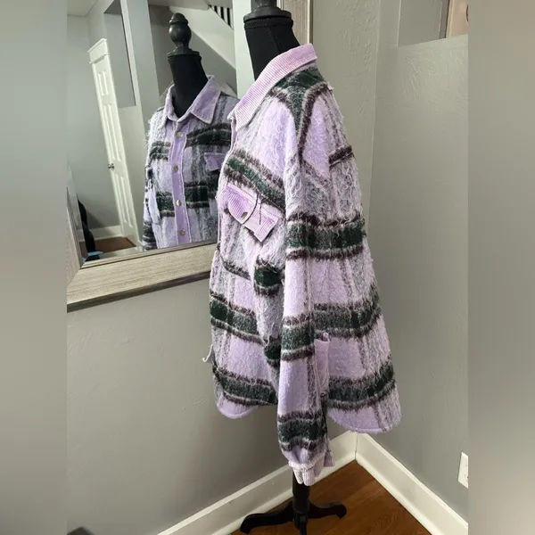 Pol x Anthropologie Purple Fuzzy Plaid Shacket Corduroy Trim Medium. - Image 4