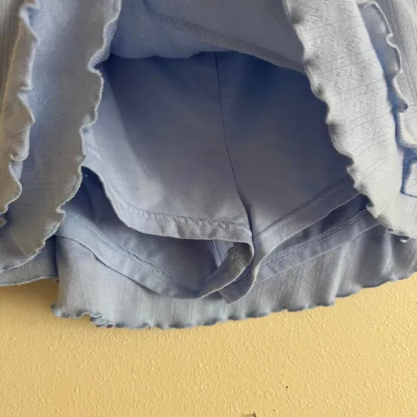 No Boundaries y2k baby blue ditsy ruffle tiered mini skort size large - Image 3