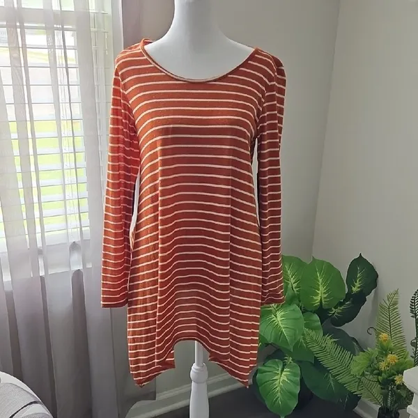 Umgee Orange Asymmetrical Long Sleeve Tunic - Image 2