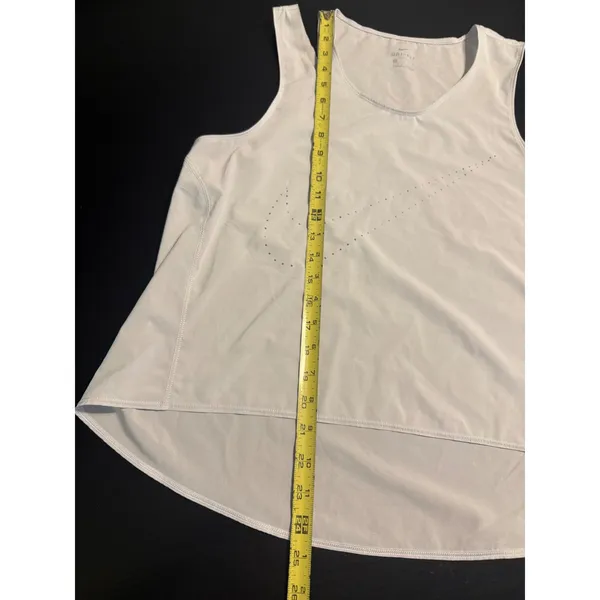 Nike Dri-FIT Womens Tank Top Medium Gray Perforated Swoosh High Low Hem Athletic - Image 3