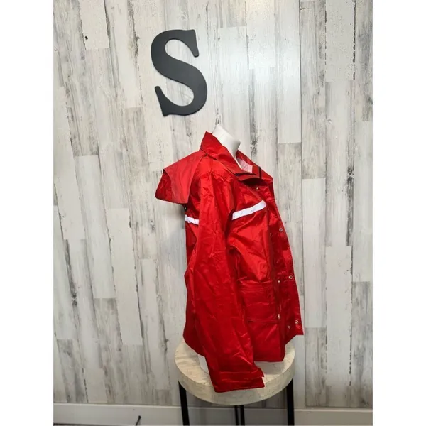 Red rain jacket size small - Image 6