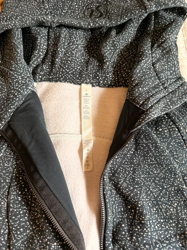 Lululemon Define Jacket Hooded - Image 4