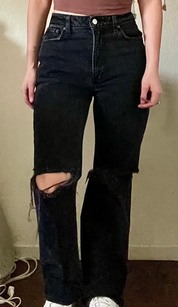 Abercrombie & Fitch Black Distressed Jeans - Image 2
