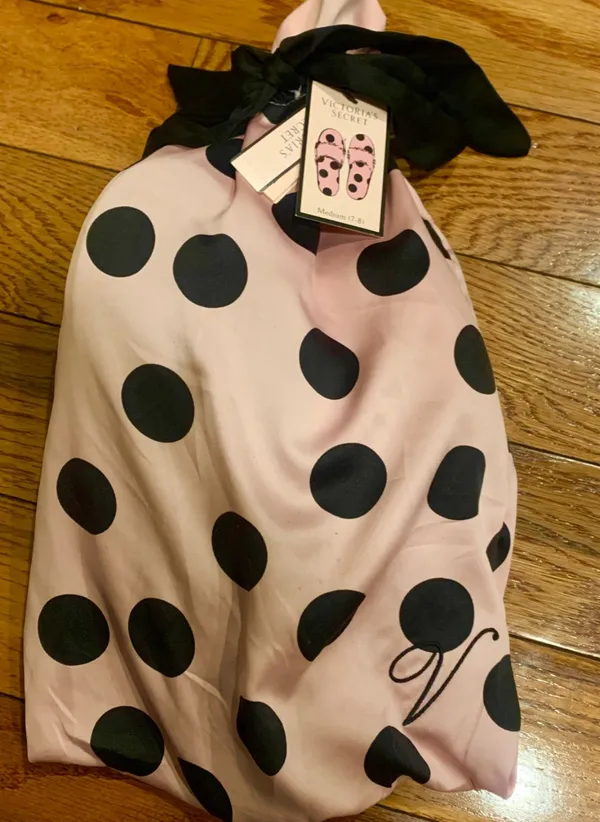Victoria's Secret Signature Satin Slippers Pink/Black Polka Dot /Faux Fur M7/8 - Image 2