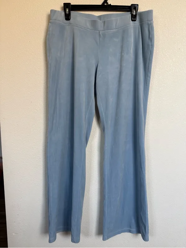 Juicy Couture Light Blue Rhinestone Logo Wide-Leg Velour Jeans - Image 4