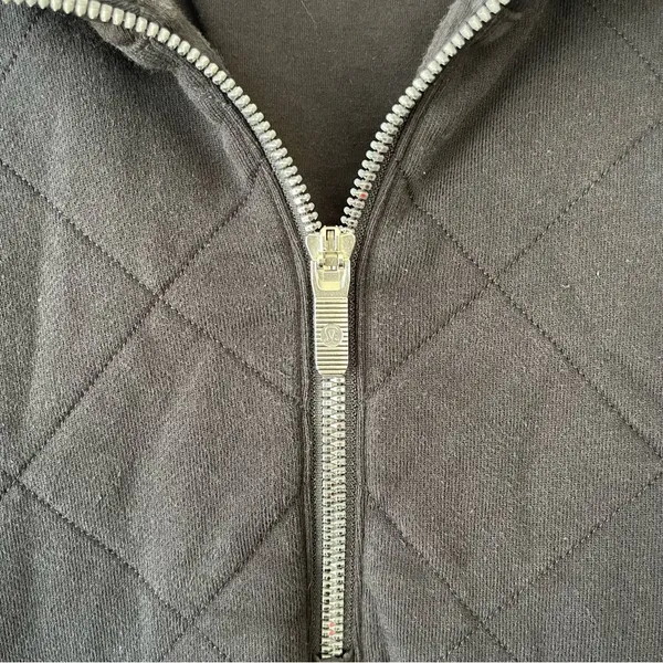 Lululemon Forever Warm Pullover Quilted Black Size 10 - Image 5