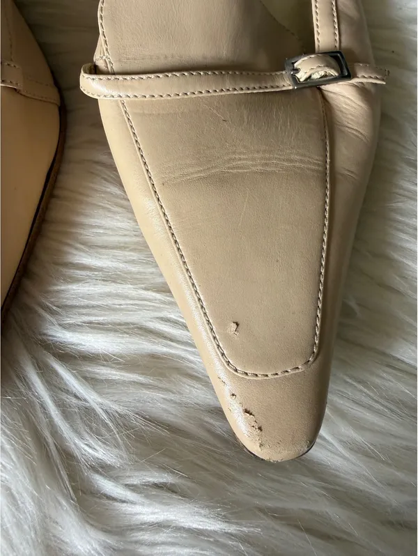 Anne Klein Beige Leather Slingback Heels Size 6.5M - Image 2