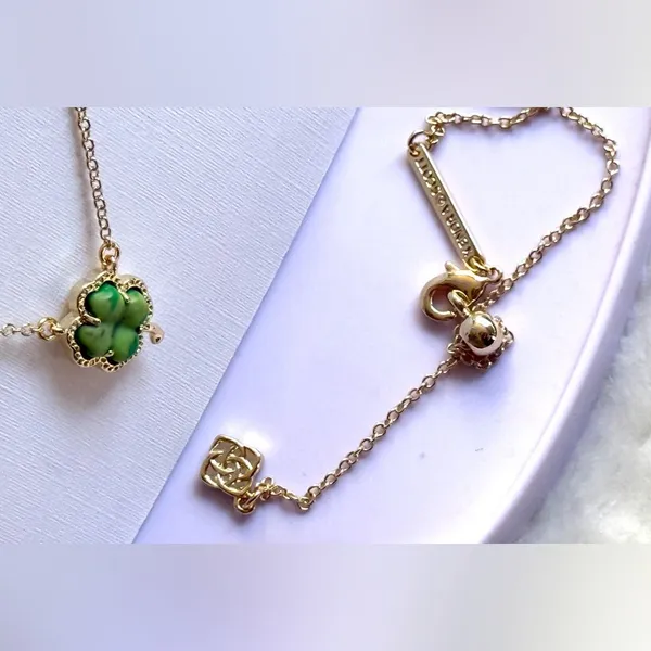 Kendra Scott Clover Short Pendant Necklace - Image 8