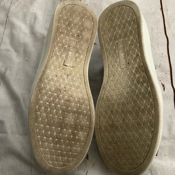 STEVE MADDEN CAMO SLIP ON‎ SNEAKERS - Image 4