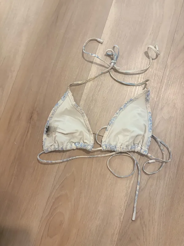 Triangl Bikini - Image 2