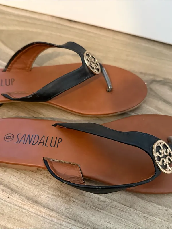 Sandalup Women's Black and Brown Thong Sandals with Gold Medallion - Image 4