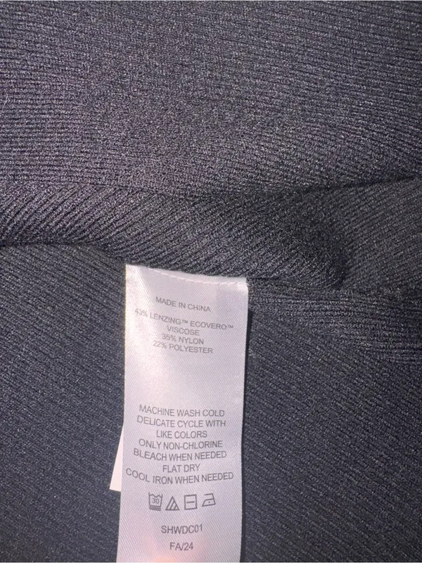 Quince NWT $78 Eco-Knit Split Front Sweater Vest - Size Medium - Image 5