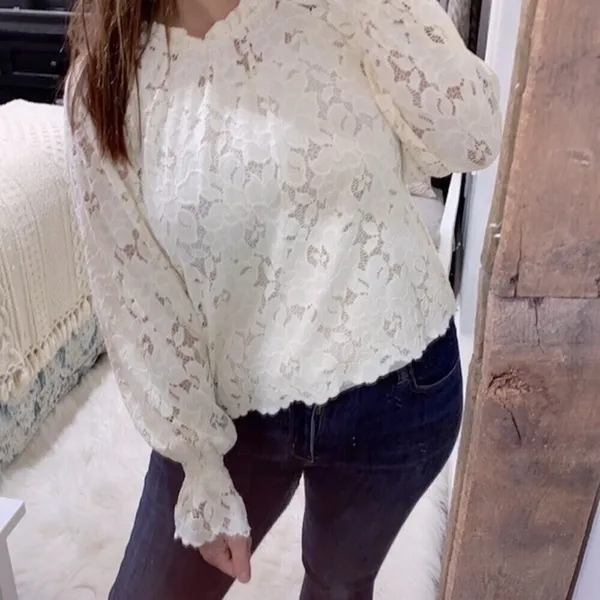 Blu pepper white boho lace top size medium - Image 4
