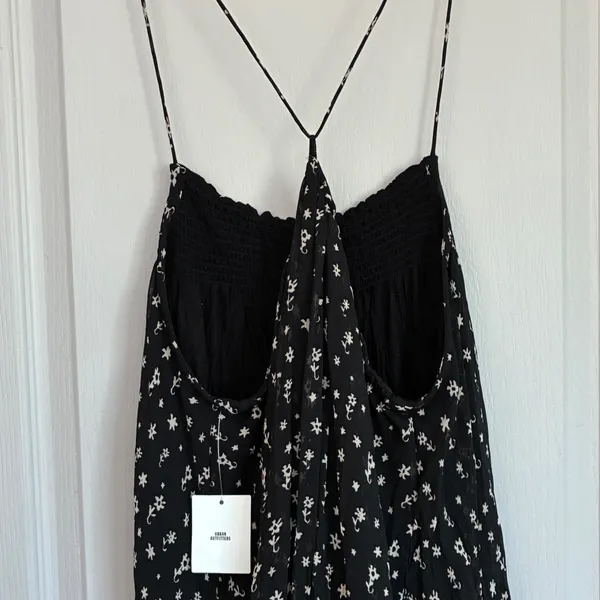 Kimchi Blue Urban Outfitters Black Floral Smocked High Low‎ Mini Dress Large NWT - Image 9