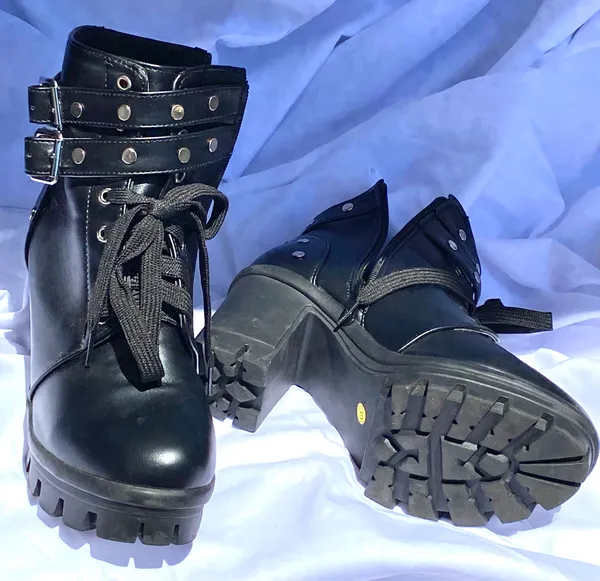 Black Laced up Platform Buckled Boot - Image 6
