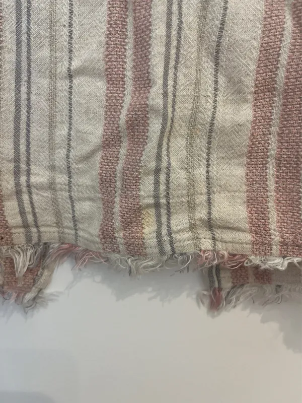 Cloth & Stone Top - Image 3