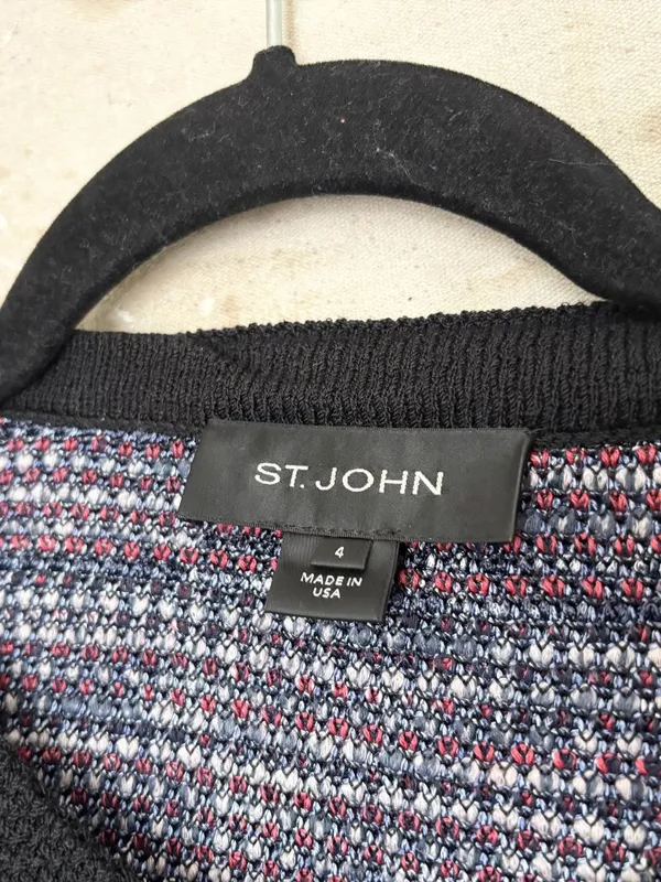 St John Tweed Cropped Blazer - Image 2
