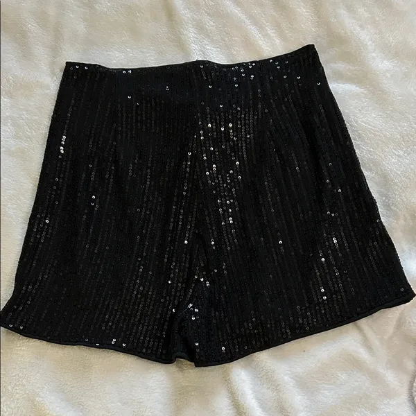 Uoighf Black Sequin High Waist Shorts Size XS - Image 3