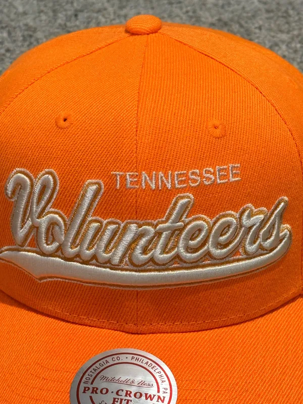 New Mitchell & Ness Tennessee Volunteers Tailsweep Snapback Hat - Image 3
