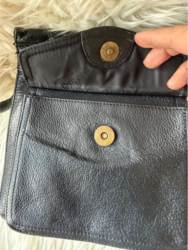 Fossil Black Leather Crossbody Bag - Image 4