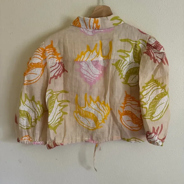 Elizabeth James The Label Linen Colorful Shell Print Coastal Beach Blouse Small - Image 6