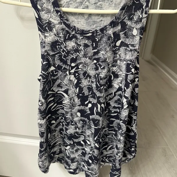 Athleta Breezy Tank Floral - Image 3