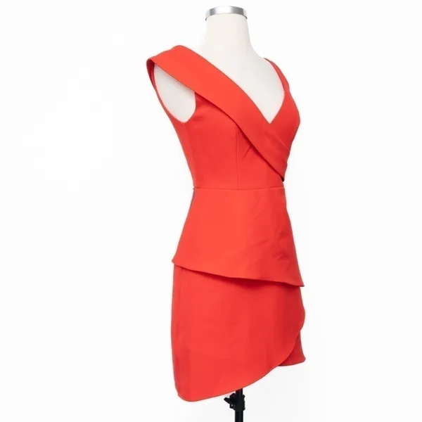 BCBGMAXAZRIA.‎ Tiered Mini Dress. - Image 10