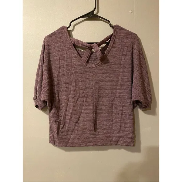 Forever 21 Purple Criss Cross Back Short Sleeve Top Size Small - Image 2