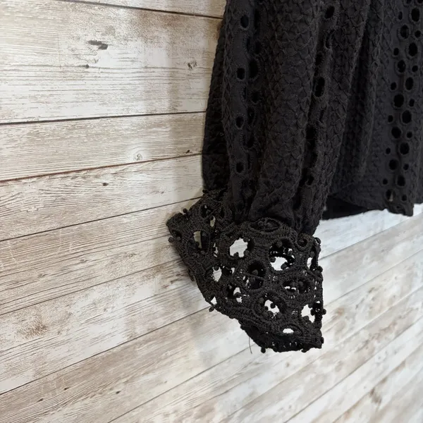 NEW Ultra Pink Womens M Top Black Crochet Button Up Collar Boho 100% Cotton NWT - Image 9