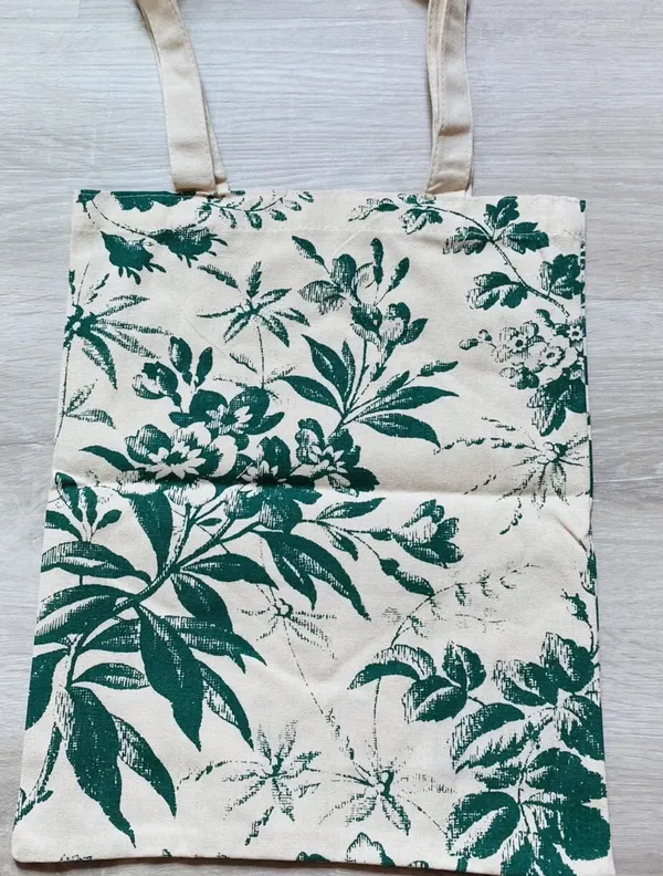 Gucci New Auth Beauty Gift Fabric Tote Bag Purse - Image 8