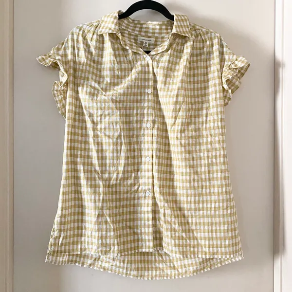 Max Studio NWT  Yellow & White Gingham Ruffle Top - Image 3