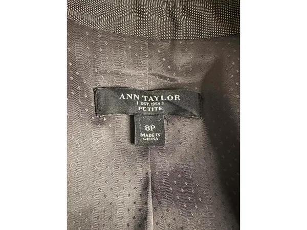 Ann Taylor taupe/brown wool-blend tailored tuxedo-inspired blazer Size 8P - Image 2