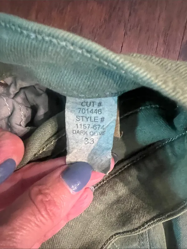 MOTHER Olive Green the Insider Crop Step Fray Denim Jeans 33 GUC - Image 7