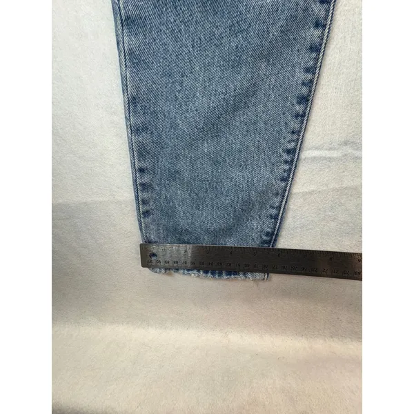 Levis Premium 501 Original Cropped Jeans W27 L28 Distressed Medium Wash Blue - Image 5