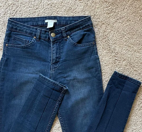 H&M Dark Washed Denim Skinny Jeans - Image 3