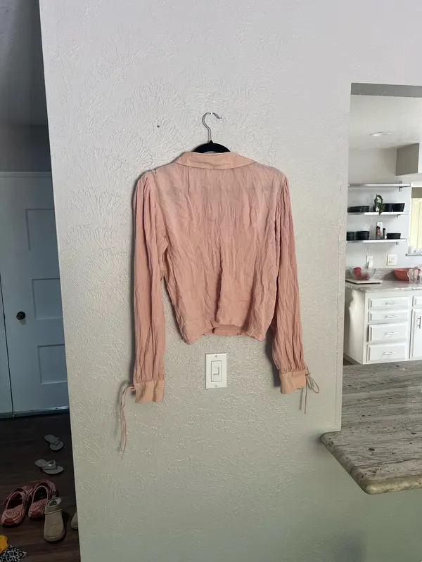 Free people gauze light pink pastel button down blouse M - Image 3