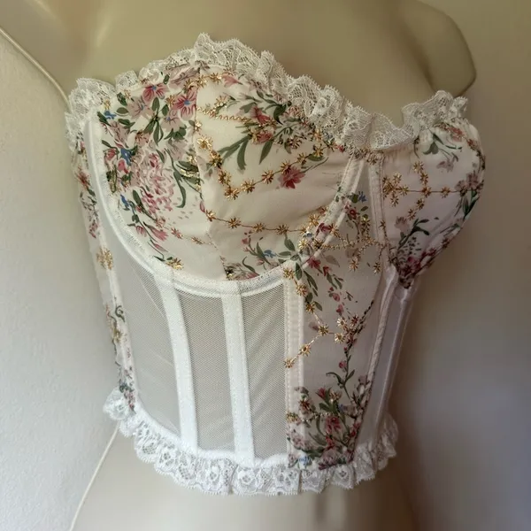 Floral Lace Corset - Image 7